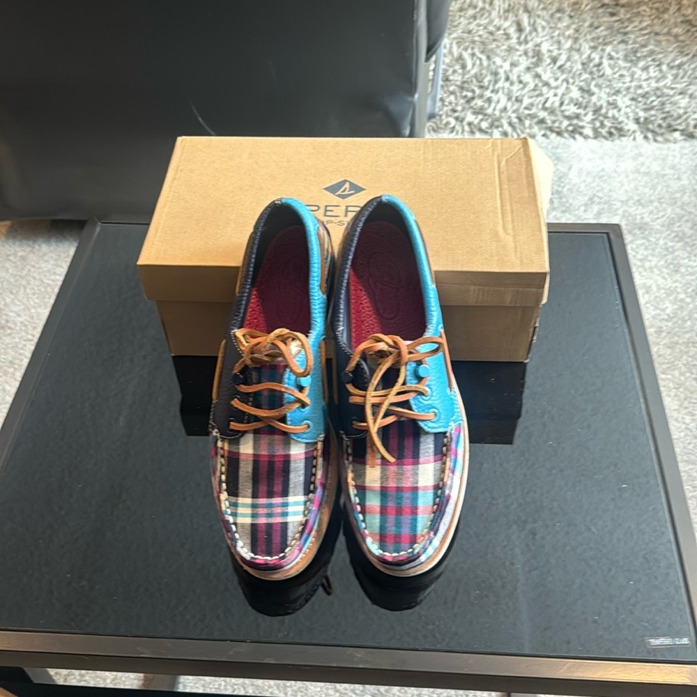 Sperry size 8.5